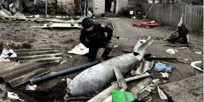 В Харьковской области саперы обезвредили 500-килограммовую авиабомбу, упавшую на территории частного дома