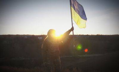Даже на фронте чтят традиции: украинские защитники трогательно спели легендарную колядку - видео