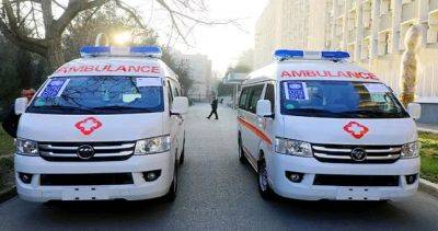Медицинским учреждениям Исфары переданы машины скорой помощи