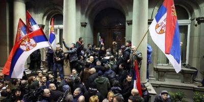 Александар Вучич - Протесты в Сербии: в полиции заявили, что к ответственности привлекли 38 человек, ранены работники министерства - nv.ua - Украина - Сербия - Белград
