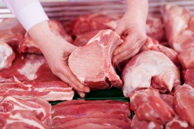 Любимое лакомство оказалось опасным: какой вид мяса может нанести серьезный вред здоровью