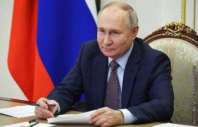 Президент РФ продлил антикризисные корпоративные меры на 2024 год