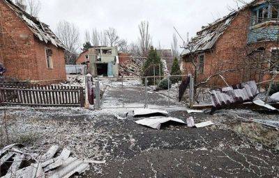 Оккупанты обстреляли Донецкую область: повреждены 18 жилых домов, пострадали мирные жители - фото