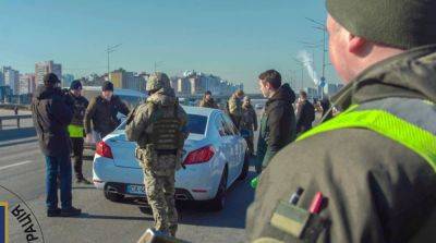 Проверки транспорта и документов на блокпостах: в Киеве проходят учения