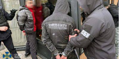 В Волынской области обезвредили преступную банду, которая «выбивала» деньги у раненого воина ВСУ — СБУ