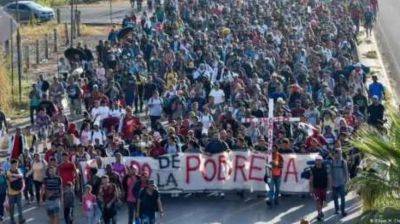 С юга Мексики к границе США движется многотысячный марш мигрантов