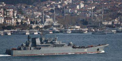 ОК Юг: Не исключено, что ВСУ могли повредить еще один корабль или катер россиян в Феодосии