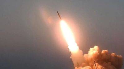 Военные США сбили пять ракет хуситов в Красном море