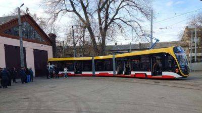 Одесский трамвай-великан проходит испытания | Новости Одессы