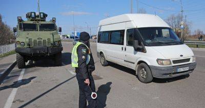 Повестки на временных блокпостах Киева: в КМВА прокомментировали ситуацию (видео)