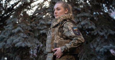 Учли строение тела: Минобороны сертифицировало первый бронежилет для женщин (фото) - focus.ua - Украина