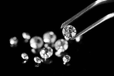 Силуанов: экспорт алмазов из России продолжится, несмотря на санкции