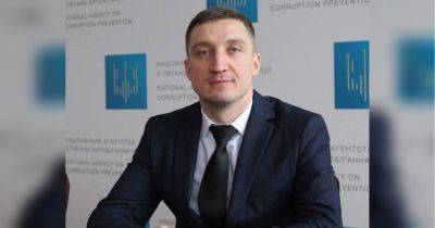 Артем Сытник - Андрей Смолий - Дмитрий Калмыков, поддержанный Артемом Сытником, является главным кандидатом на должность главы НАПК — эксперт - fakty.ua - Украина