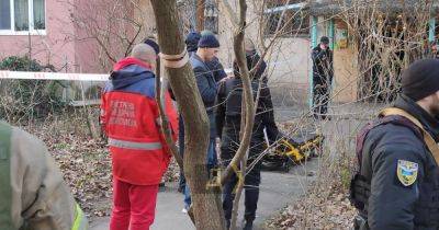 В Одессе мужчина взял в заложники женщину и ребенка: вмешался спецназ, — СМИ (фото)
