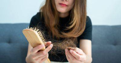 Термозащита и нечастое мытье: как ухаживать за волосами зимой