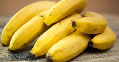 Польза бананов для здоровья: три ситуации, в которых фрукт может заменить лекарство - dsnews.ua - Украина