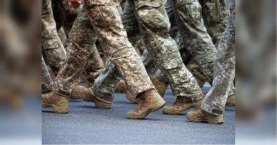 В ТЦК идти не придется: Минобороны предлагает изменить правила постановки на воинский учет