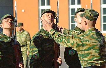 Ефрейтор погранзаставы мучил срочников из-за неспетой песни - charter97.org - Белоруссия - Витебск