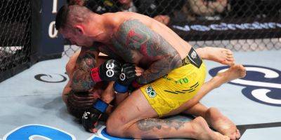 Избиение, кровь и нокаут. Украинский боец потерпел брутальное фиаско в бою с дебютантом UFC — видео