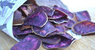 Фиолетовые чипсы: из картофеля украинской селекции будут изготавливать интересный снек