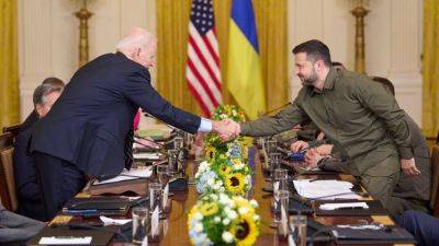 Пакет помощи Украине от США – когда одобрят – озвучена дата