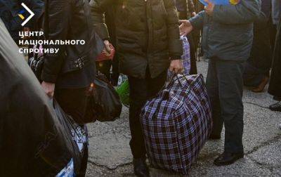 Захватчики продолжают депортировать украинцев - ЦНС