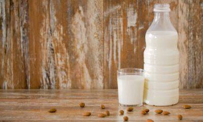 Какое растительное молоко самое полезное для организма: виды такого молока и какой у них вкус