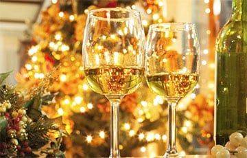 Как правильно пить шампанское на Новый год, чтобы привлечь богатство и успех