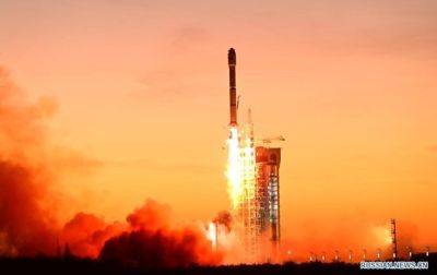 Китай вывел на орбиту экспериментальный спутник