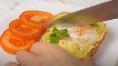 Вернет вас и ваших гостей к жизни: как приготовить идеальный антипохмельный завтрак на 1 января