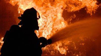 В Киевской области после обстрела вспыхнул пожар на объекте критической инфраструктуры