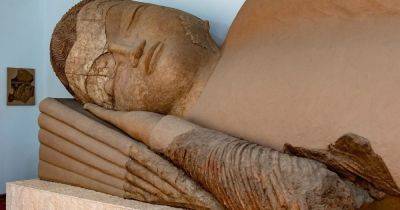 Самый большой в мире лежачий Будда: почему эту статую десятки лет хранили в фондах (фото)