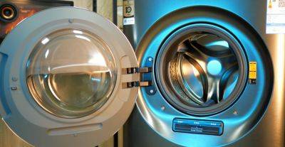 Избавьтесь от микробов и техника прослужит долго: как очистить стиральную машинку подручными средствами
