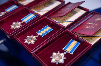 Орденами "За мужество" III степени (посмертно) награждены 4 воина-пограничника с Луганщины