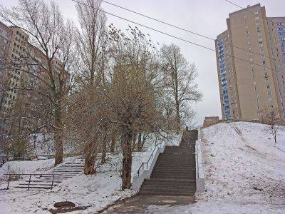 Киев в 1980-х годах - интересная история о двойной лестнице на Приорке - фото