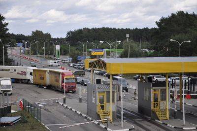 Очереди на границе с Украиной – в Словакии разблокировали движение грузовиков