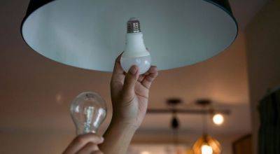 В Украине стартовала новая фаза программы обмена старых лампочек на LED