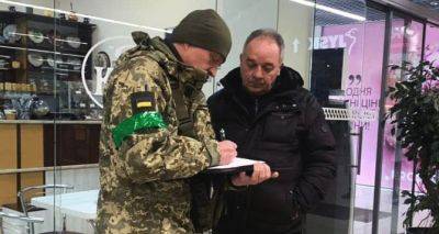 Касается всех мужчин: в Украине планируют вручать повестки через электронную почту или заказным письмом
