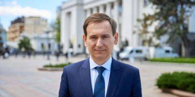 Зеленский снял Вениславского с должности представителя президента в Раде
