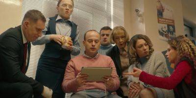 Рождественский хоррор и украинская комедия. Что посмотреть на больших экранах — премьеры недели