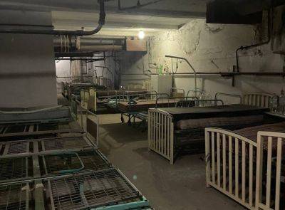 Запущенное укрытие нашли в действующей больнице в городе на Харьковщине (фото)