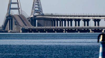 Оборонную линию возле Крымского моста все еще не восстановмлм после шторма – ВМС