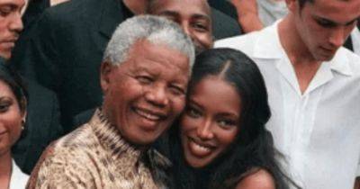 Наоми Кэмпбелл почтила память Нельсона Манделы (фото)