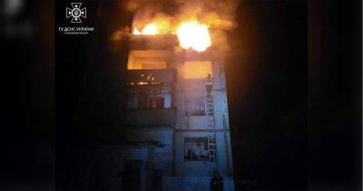Российские террористы ночью атаковали мирный Харьков: в ГСЧС показали последствия удара