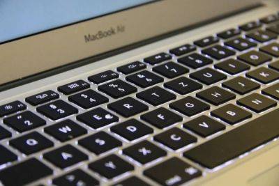 Apple обновляет iPad и MacBook Air в попытке остановить падение продаж — Bloomberg
