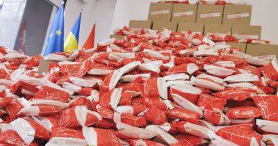 "Украинская команда" передает защитникам первую партию наборов для обогрева – 10 тысяч хотпаков