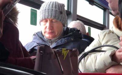 В Киеве двойник Путина ехал в троллейбусе - видео