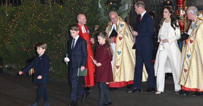 Кейт Миддлтон привела принцессу Шарлотту на рождественский концерт в прошлогодней одежде