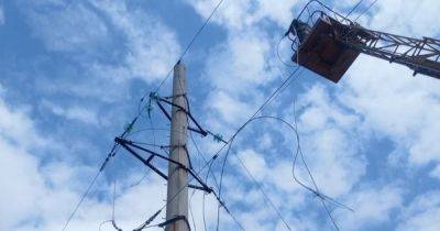 В Украине без электроэнергии более полутысячи населенных пунктов