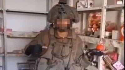 В нарушение этика ЦАХАЛа: солдаты разгромили магазин в Газе и сняли на видео